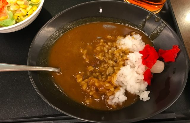 2017年にサクララウンジで食べたカレー